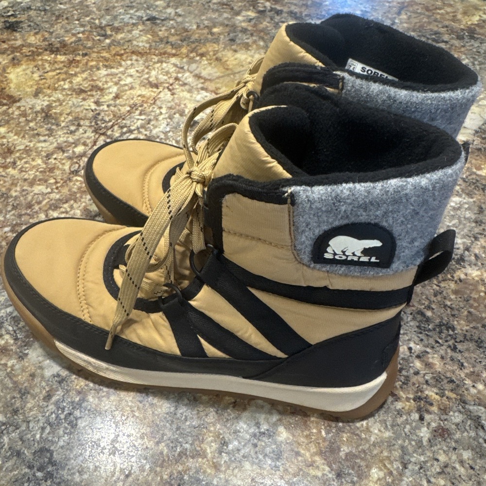 Sorel Whitney II Short Lace Waterproof Winter Boots Women's 7.5 Elk Tan
